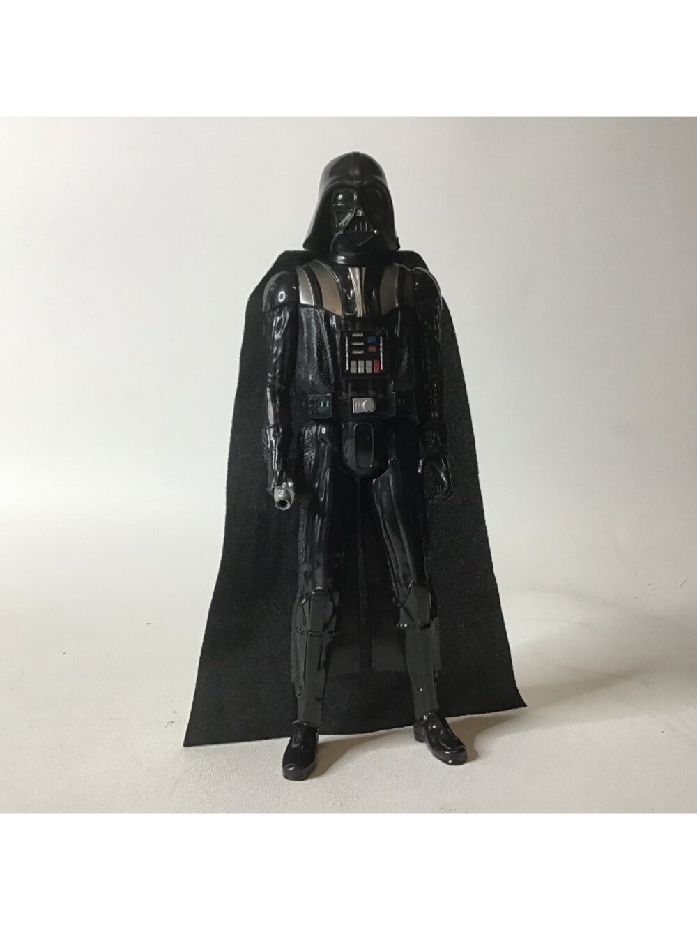 Hasbro Star Wars Hero Series Darth Vader 12-inch Scale Action Figure PERFECT CON